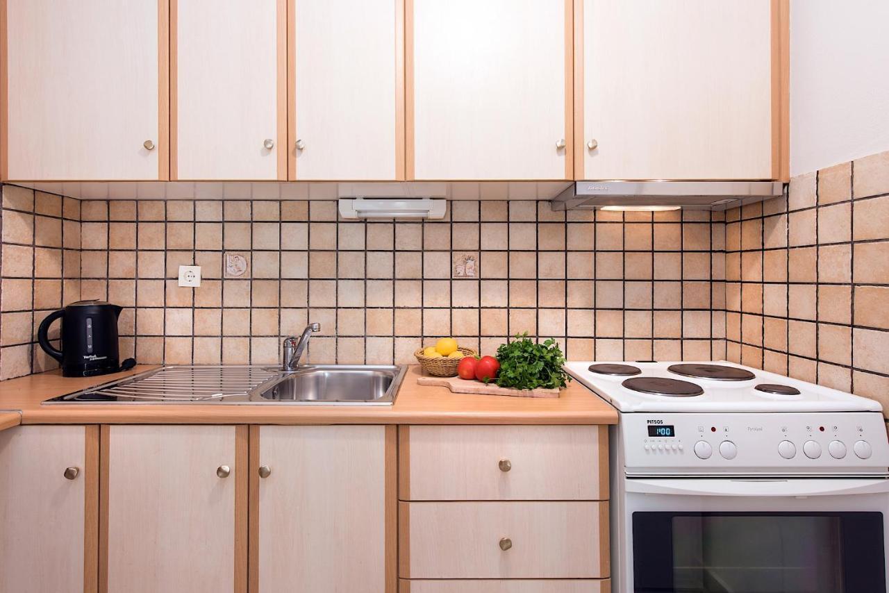 Kokoros Apartments Kato Korakiana 외부 사진
